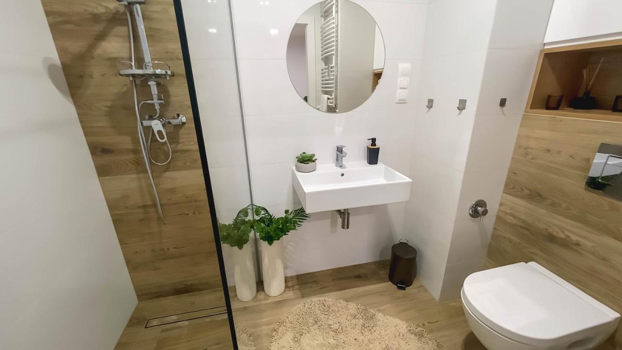 אולז'טין Apartament Naturalny-Lake Apartments, Osiedle Calamo Park-Olsztyn מראה חיצוני תמונה